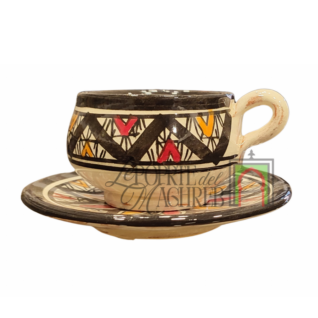 Tazza con piattino artigianale marocchina di Safi - dipinta a mano in terracotta nero, rosso e giallo